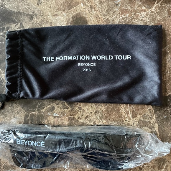 Beyoncé The Formation World Tour VIP Package - Picture 7 of 9
